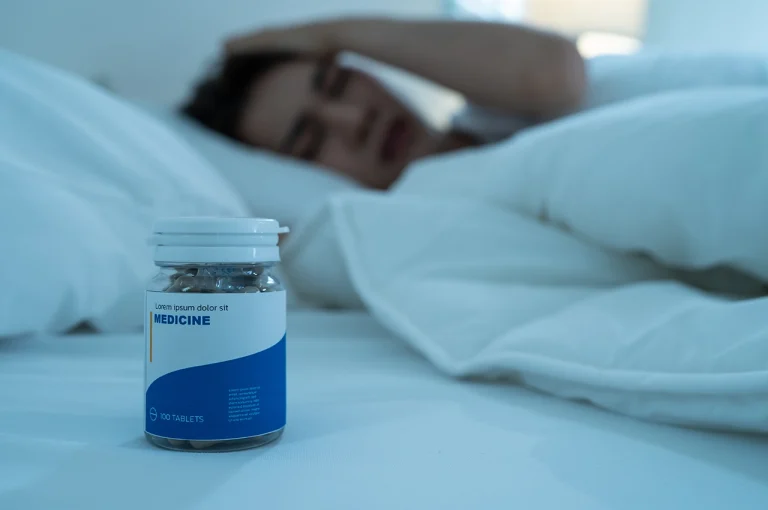 Read more about the article Kimler Melatonin Kullanmamalı?